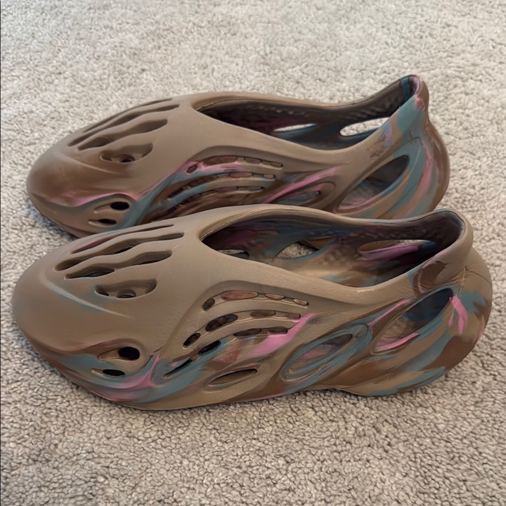 Stylish Multicolor Slip-On Shoes